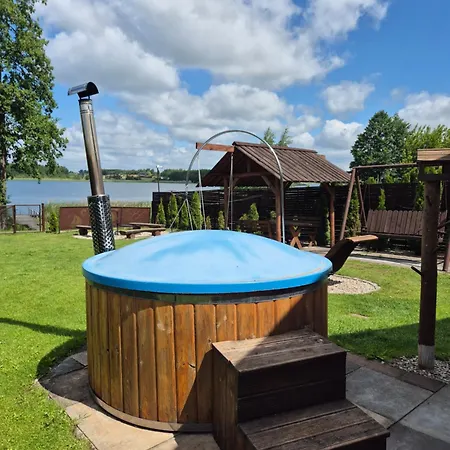 Siedlisko Nr 5a Nad Jeziorem Skarlinskim, Jezioro, Mazury, Letniskowe, Bania Nyaraló
