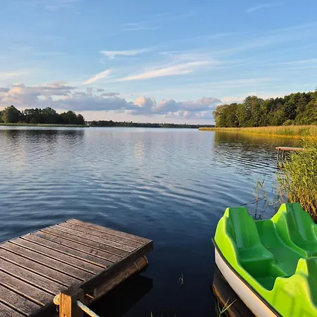 Nyaraló Siedlisko Nr 5a Nad Jeziorem Skarlinskim, Jezioro, Mazury, Letniskowe, Bania *