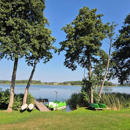 Siedlisko Nr 5a Nad Jeziorem Skarlinskim, Jezioro, Mazury, Letniskowe, Bania Nyaraló Kurzętnik